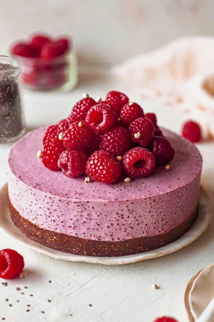 No-Bake Cheesecake with Berries
