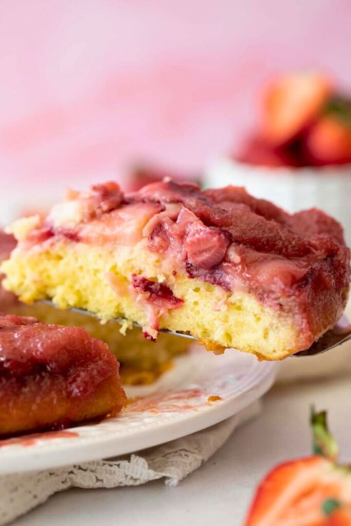 Strawberry Upside Down Cake Tips & Tricks