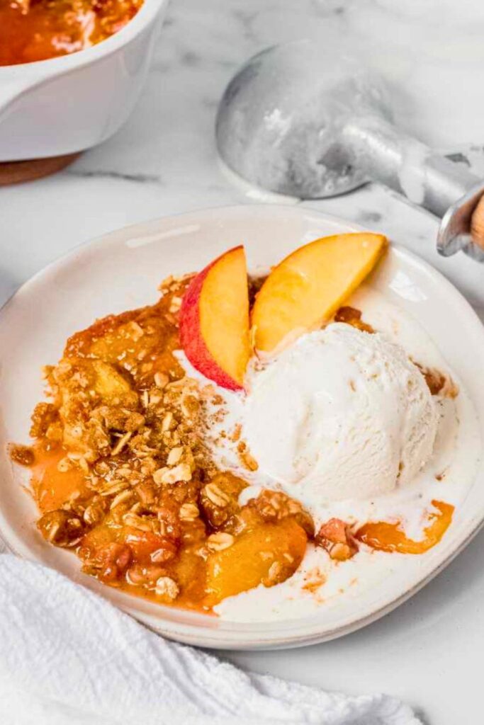 Classic Peach Crisp