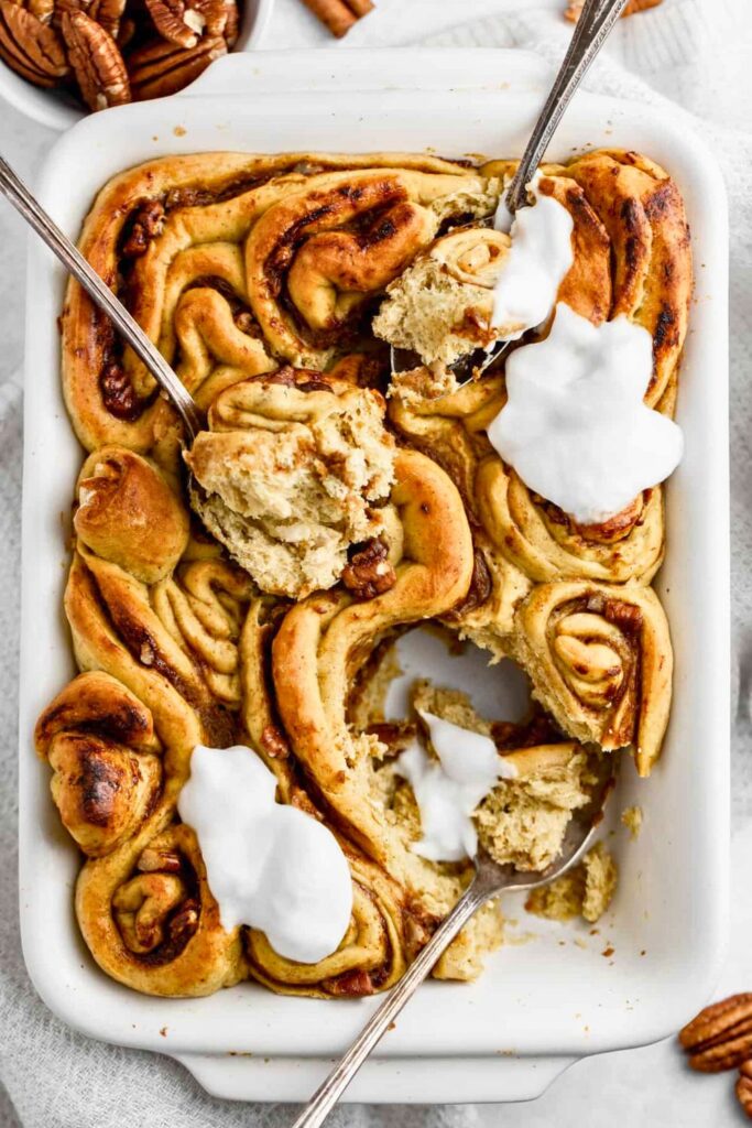 Pumpkin Cinnamon Rolls