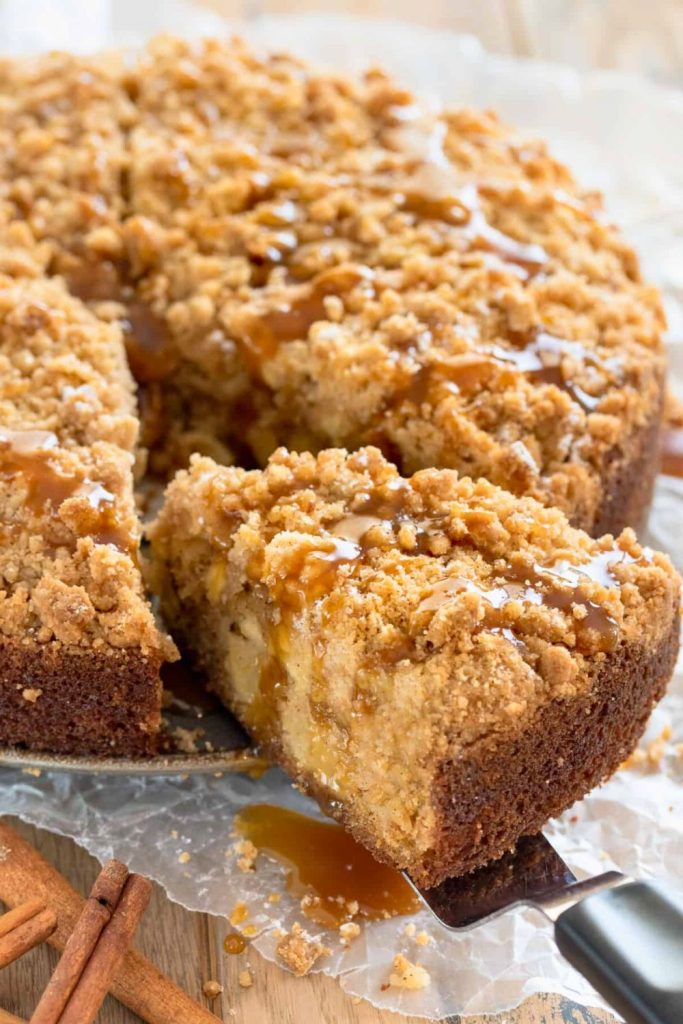 Apple Crumble Cake