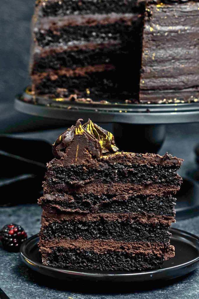 Black Chocolate Cake