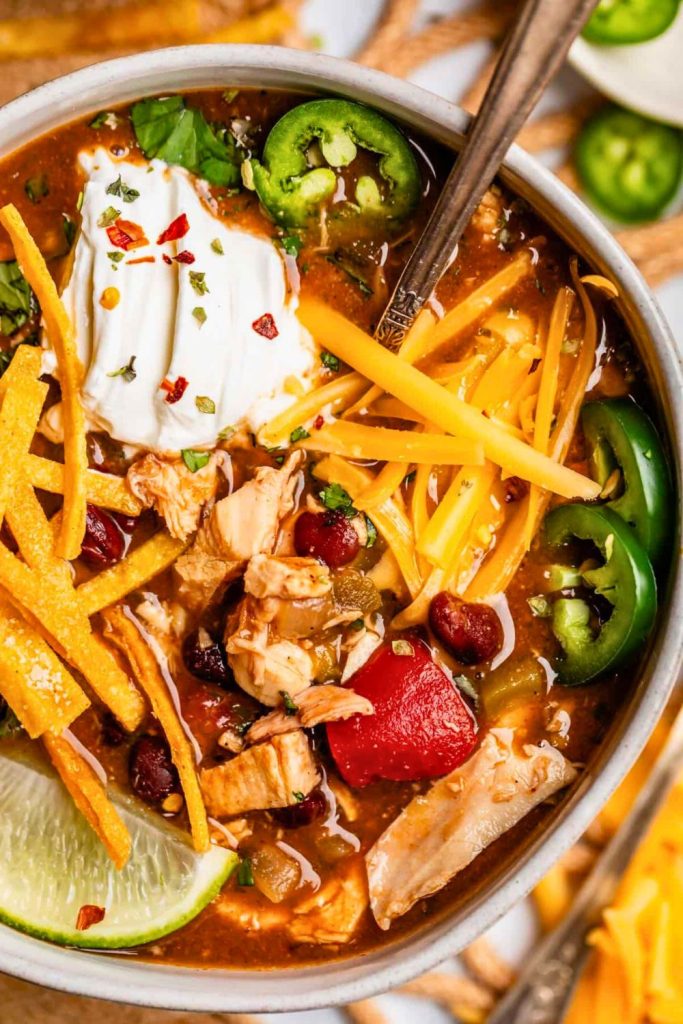 How to Garnish Chicken Tortilla Soup