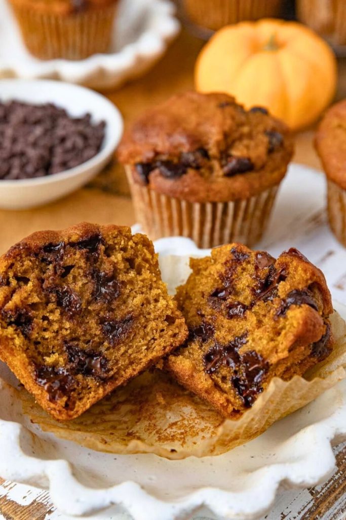 Pumpkin Chocolate Chip Muffins