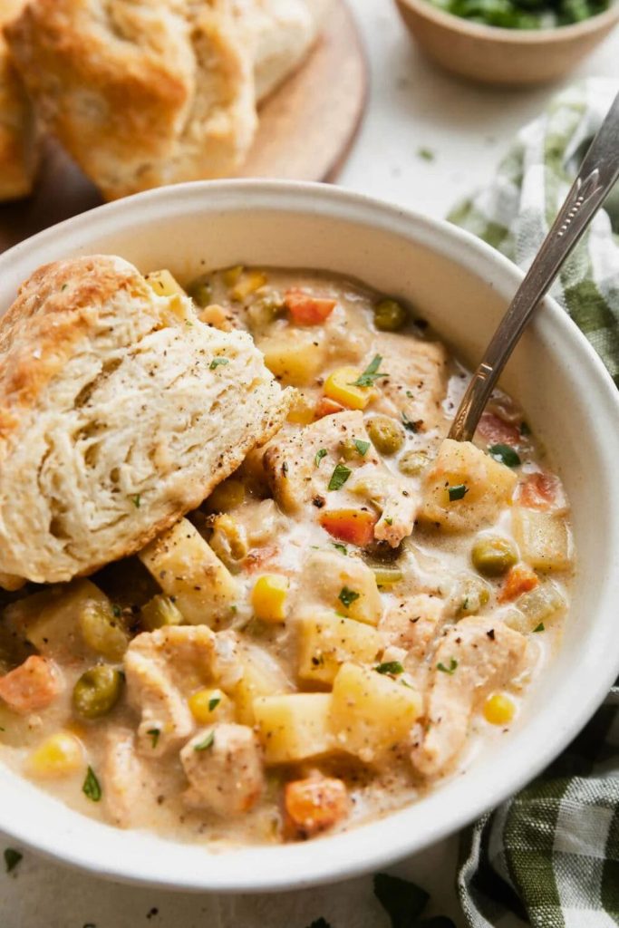Chicken Pot Pie Soup