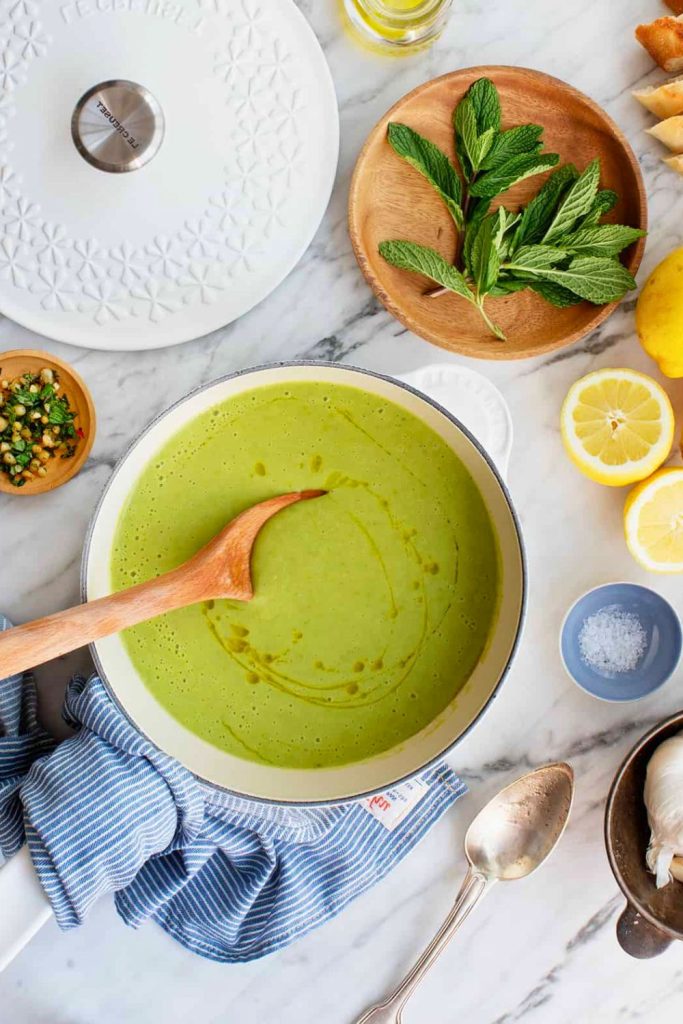 How to Make Asparagus Soup