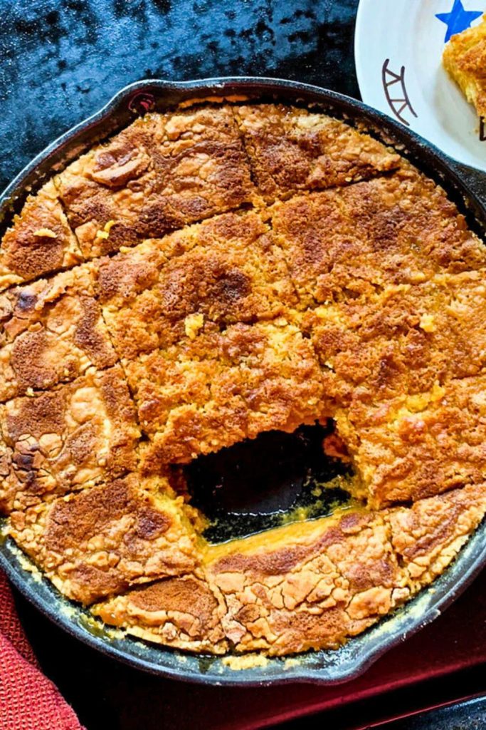 How to Make Pumpkin Dump Cake