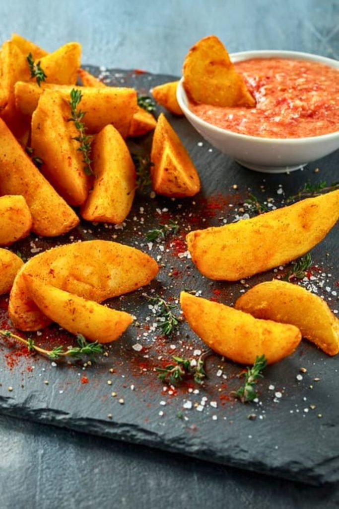 Serving Suggestions of Potato Wedges
