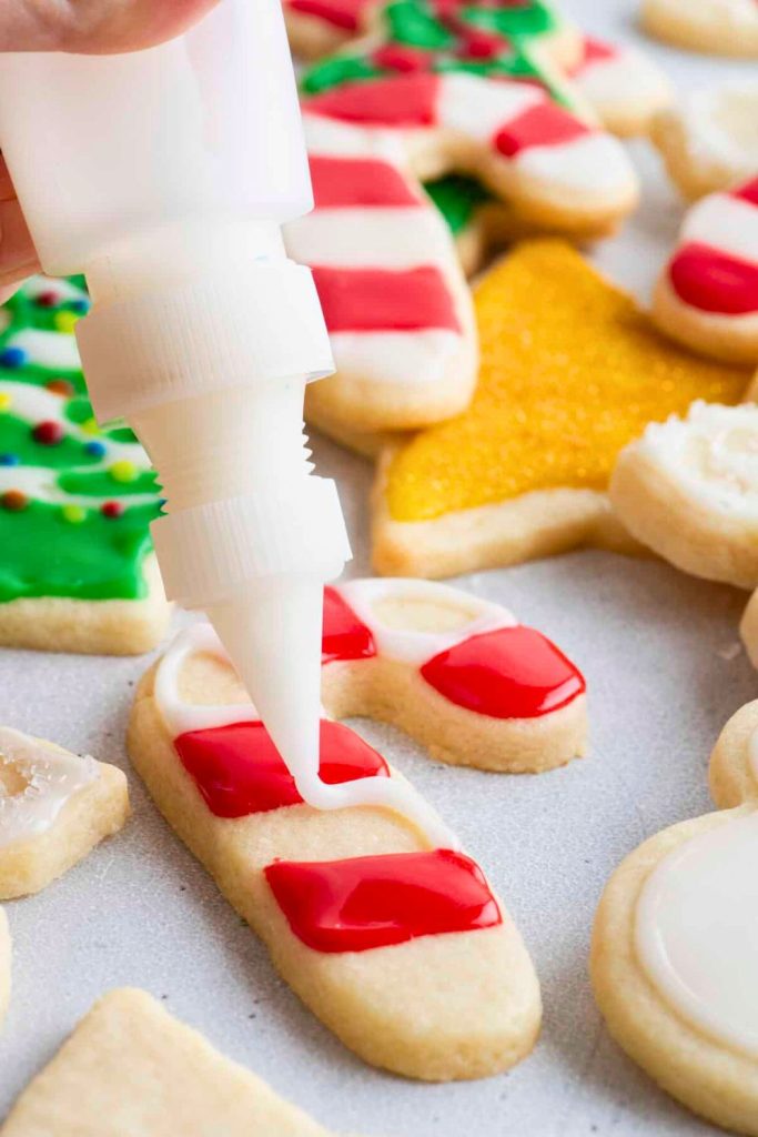 Tips for Royal Icing Decorating Success