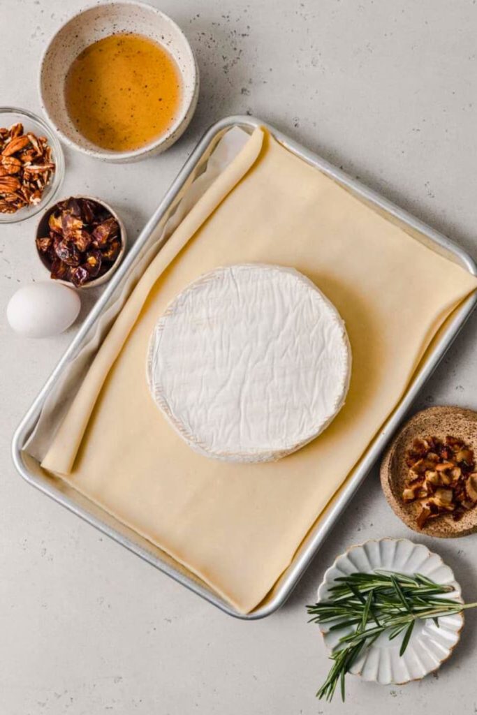 Baked Brie Ingredients