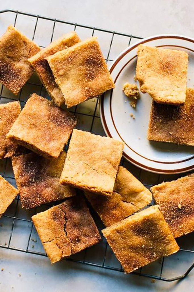 Snickerdoodle Blondies